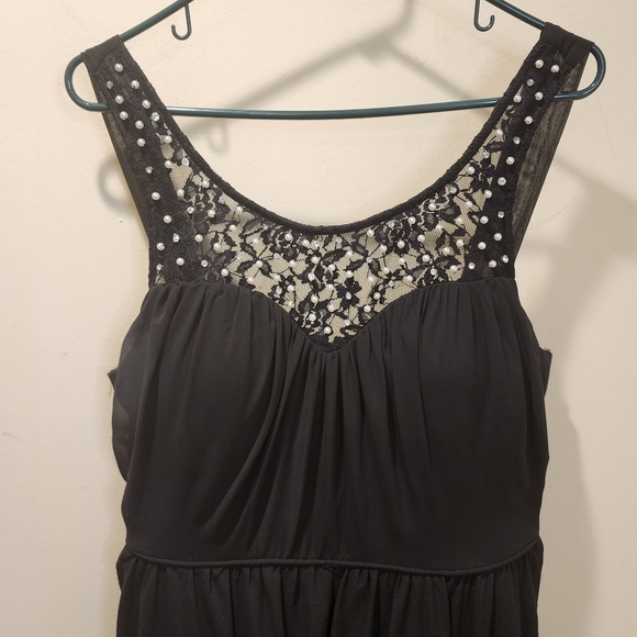 City Triangles black sleeveless midi dress size 16 - Picture 4 of 11